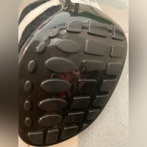 2 Item Bundle Bottega Veneta Heels - Sz 7 - Zebra Open Toe Stiletto - LV Wallet - Picture 16 of 16